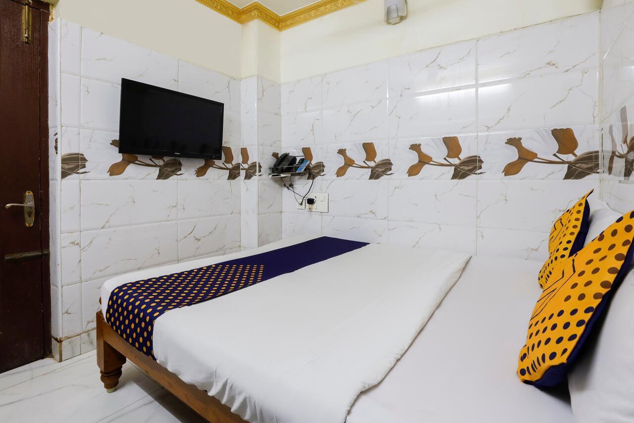 Spot On 40324 Vvr Residency Hotel Chennai Exterior photo