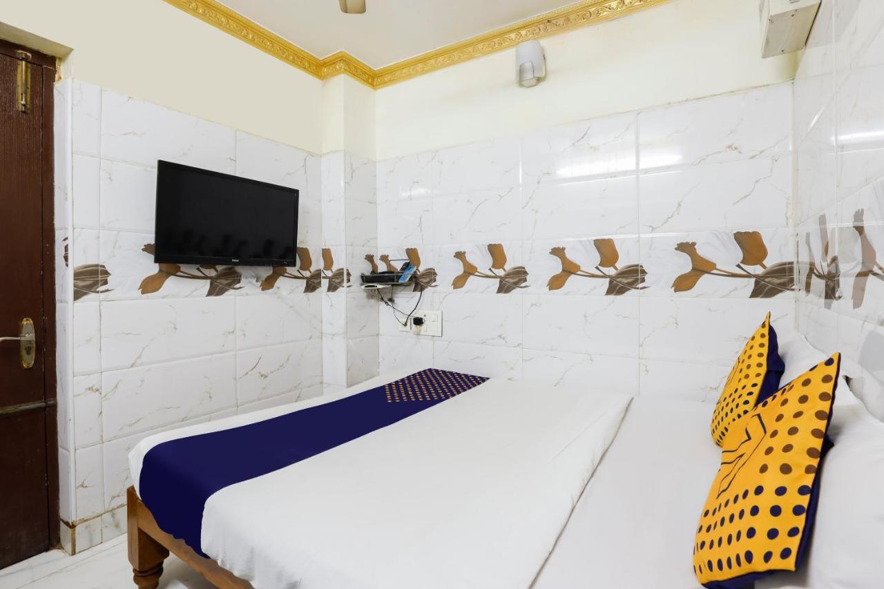 Spot On 40324 Vvr Residency Hotel Chennai Room photo